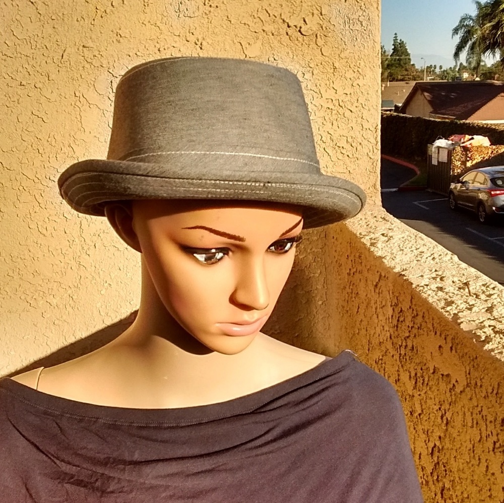 Peter Grimm hat - Picture 1 of 2